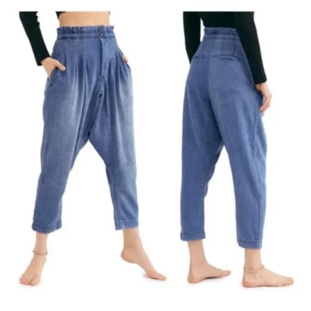 Free People “We The Free” Mover& Shaker denim harem jeans- Size 0